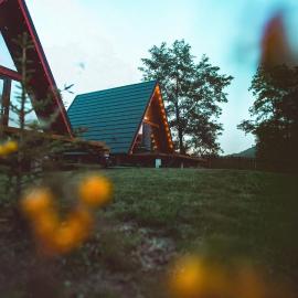 SUN by Sun&Moon Cabins, hotel en Chicioreni