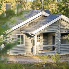 Rukan Havu - Ski-in cabin with sauna & fireplace, 100m to slopes, hotel in Kuusamo