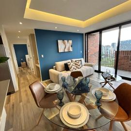 Florencia 2BR Zona 10 Luxury Suite - Pool, Gym & View, hotel in Estación Pamplona