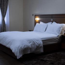 A&z apartments, hotel a Namulanda