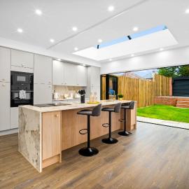 Exceptional 4 Bedroom House - Garden - Netflix - Parking 154R