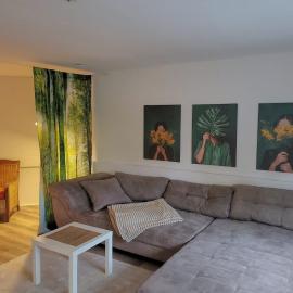 Stilvolles Studio mit Terrasse und Stellplatz