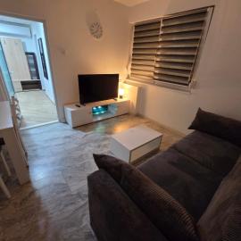 Stan na dan Bor Apartman, מלון בבור