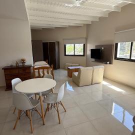 Departamento a estrenar totalmente equipado a 3km del centro, Hotel in Villa Krause