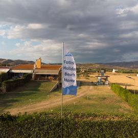 Fotini's Holiday Beach Home, hotel Dhíkella városában