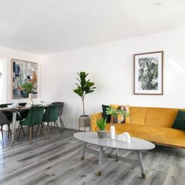 Luxury 3BR Condo Near Americana and Galleria