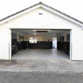 Gethin Lodge cosy Holiday cottage Near BPW with secure double garage with cctv sleeps up to 6 guests, hôtel à Merthyr Tydfil