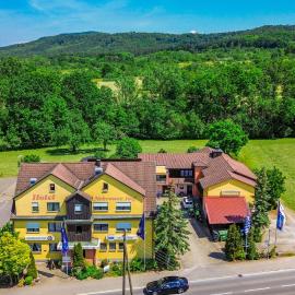 Hotel und Restaurant Nehrener Hof, hotel em Nehren