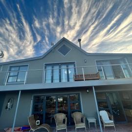 Eco-Friendly 3 Bed House Plus 1 Large Bed Self Contained Cottage