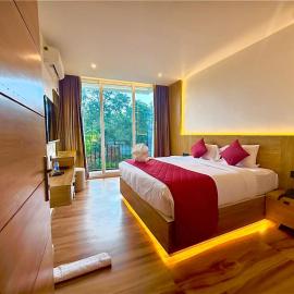 Zaad Suites, hotel em Erāttupetta