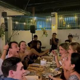 Ocean Breeze Hostel by Daily Sweet, hotel u gradu Moalboal
