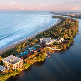 NH Bentota Ceysands Resort: Bentota şehrinde bir otel