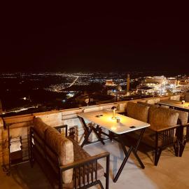 Kadim Hotel