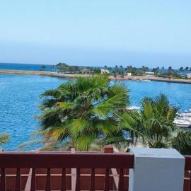 Deluxe As sifah resort suites, jebel sifah resort، فندق في السيفة