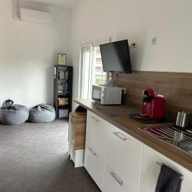 Studio Confort à Lapalisse, хотел в Лапалис