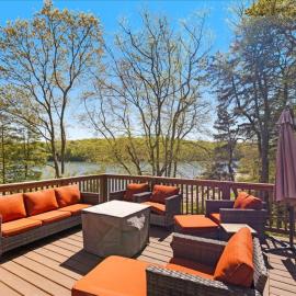 LakeView Private Beach Firepit Pool access, hotel in Sandwich