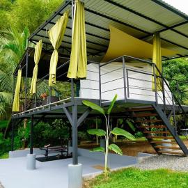 Osaglamping, hotel din Palmar Norte