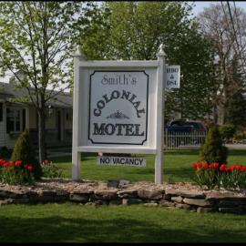 Smith's Colonial Motel, hotel em Hancock