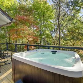 Hot Tub & Pet-Friendly! Gatlinburg Resort Cabin