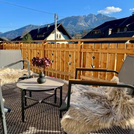 FOX ALPINE nr 6 Sunny terrace