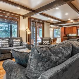 Cedar Crest - Owl Cottage 9, Hotel in Homewood