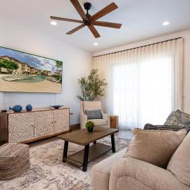 Inviting 2BR Condo in Mavila Resort at Quivira, hotell i Cabo San Lucas