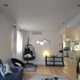 Appartement, Jacuzzi, Spa et terasse, hótel í Longueuil