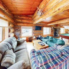 Mountain Basecamp Hot Tub plus Pool Table, hotel en Silverthorne
