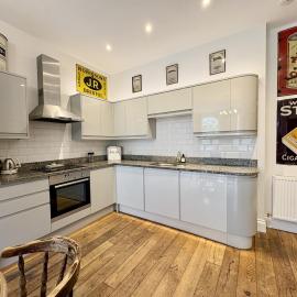 Flat 2, hotell sihtkohas Radstock