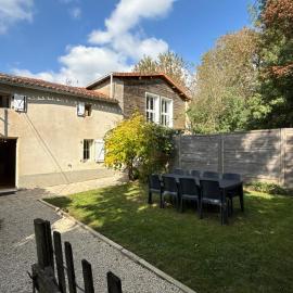 Le Hameau des possibles gites 16- personnes