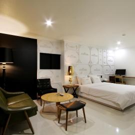Bando Tourist Hotel
