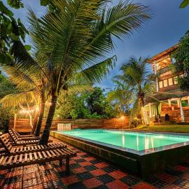 Verdant Hill Villa