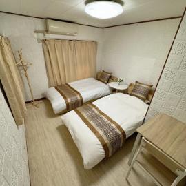 6 minutes to Shinjuku, 10 minutes to Shibuya, accommodating 6 people, hotel in Tokyo