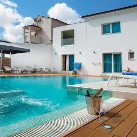 Villa Pasis 2