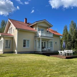 Villa Koivurinne、アーネコスキのホテル
