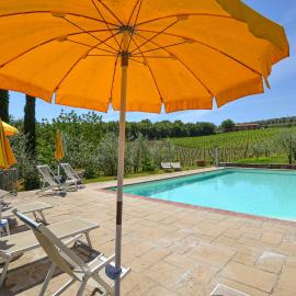 Cozy Home In Bucine With Wifi