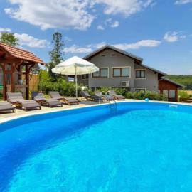 Villa Kaja, hotel in Jastrebarsko