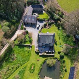 Fletchers Combe Farm, hotelli kohteessa Totnes