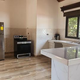 Private Guesthouse near Airport