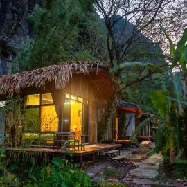 Chezbeo Bungalow Ninh Binh: Vũ Lâm şehrinde bir otel