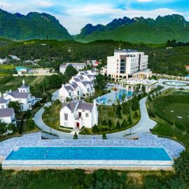 Venusgiti Hot Spring Resort & Spa, hotel v destinaci Hòa Bình