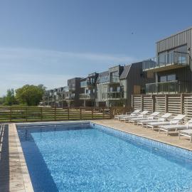 Luxury Living at Ekerum Öland Heated Pool, Golf & Sea!, hotel em Borgholm