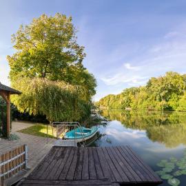 Arborétum Nyaraló Szarvas - Kültéri jakuzzival, hotel en Szarvas