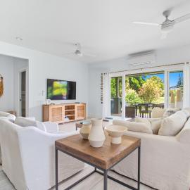 Perfect Princeville Getaway with AC, Hot Tub & Views