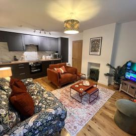 Kinder Scout Cottage - Hayfield - Dogs Welcome, hotel in Hayfield