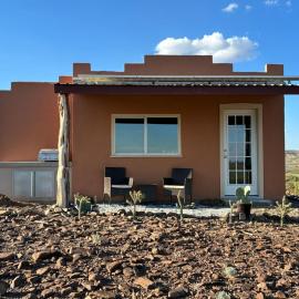 Cabin at the Hill, Close to Big Bend National Park and Terlingua Ghost Town, hotel a Terlingua