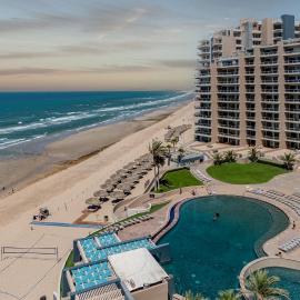 Las Palomas 2 BR 2 BA Diamante 707, hotel in Puerto Peñasco