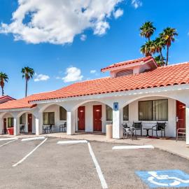 Historic Coronado Motor Hotel by OYO、ユマのホテル