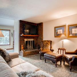Sunset Townhomes 13 by Ski Country Resorts, hotelli kohteessa Breckenridge