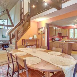 Lake & Trail Access On-Site! Fairfax Hideaway, hotel in Fairfax